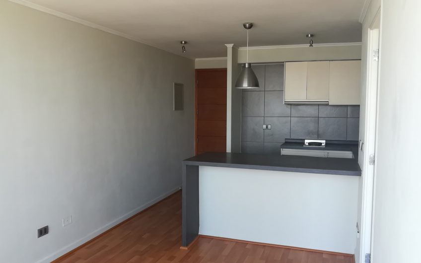 Se Arrienda Excelente Departamento Central
