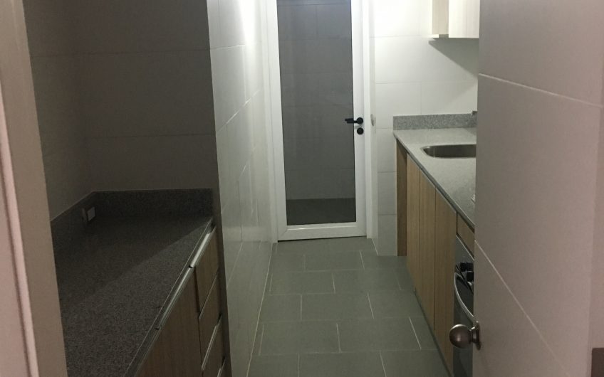 Se Arrienda Excelente Departamento semi Nuevo