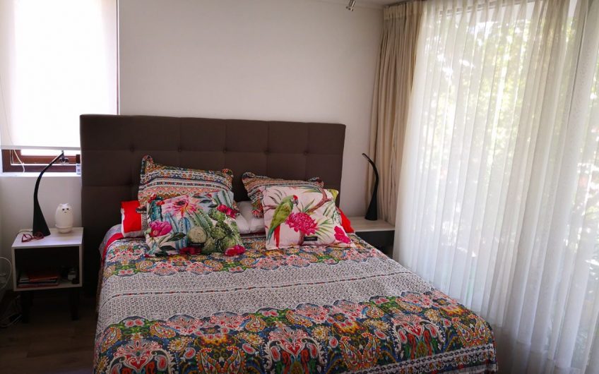 Se Vende Amplio Departamento Central