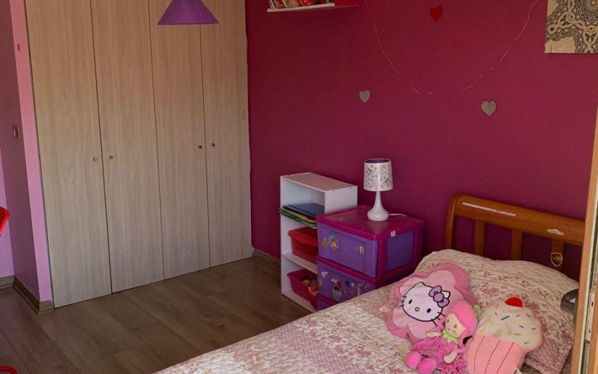 Se Vende Amplio Departamento