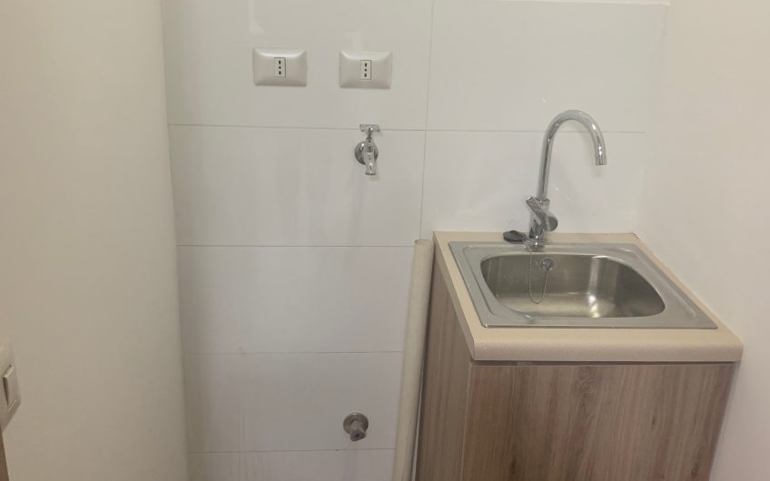 Se Arrienda Excelente Departamento en Providencia