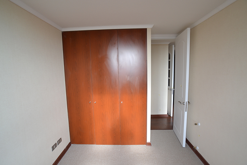 Se Vende Amplio Departamento