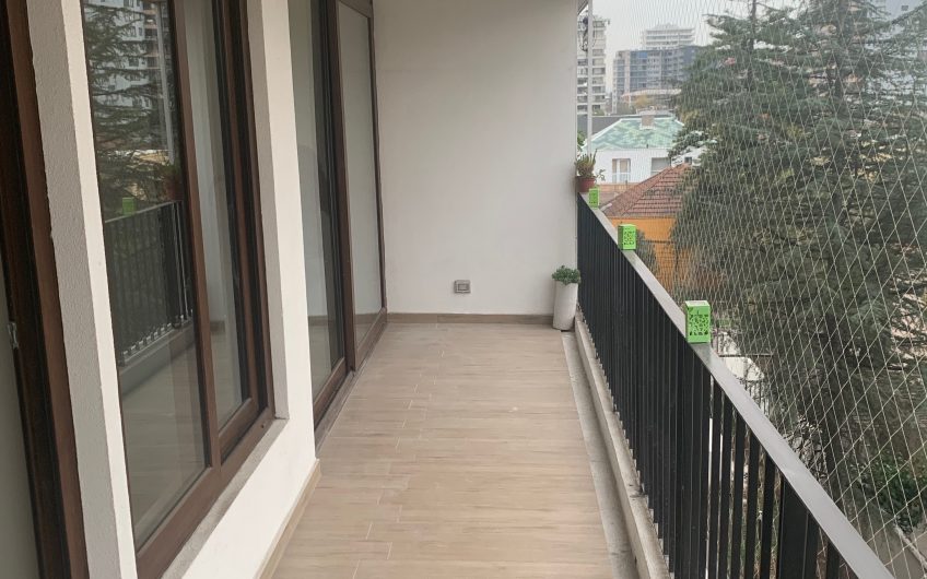 Se Arrienda Excelente Departamento en Providencia