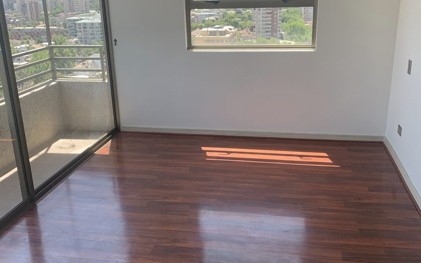 Se Arrienda Excelente Departamento en Sector Residencial de Ñuñoa
