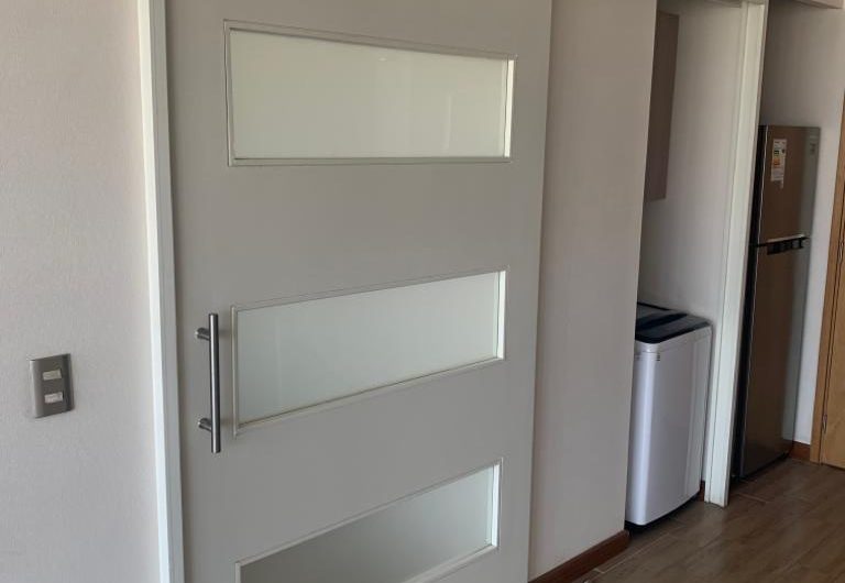 Se arrienda excelente departamento estilo mariposa