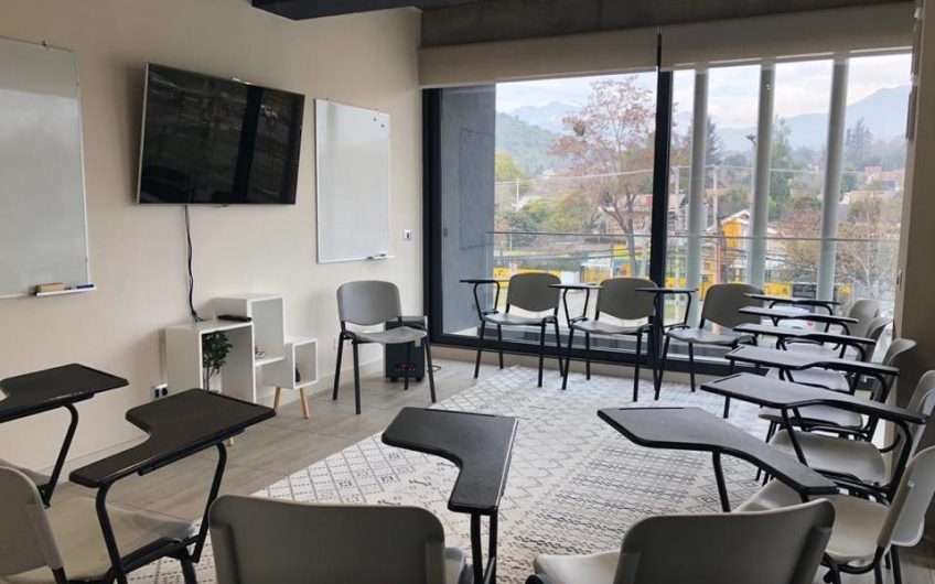 Sr Arrienda Excelente Oficina en Barrio Los Domínicos