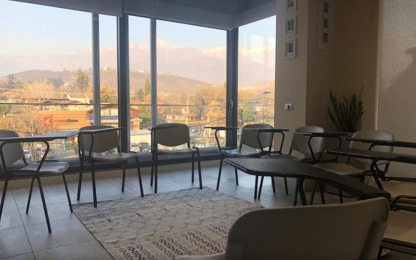 Sr Arrienda Excelente Oficina en Barrio Los Domínicos