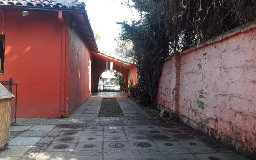 Se Vende Amplia y hermosa Casa en Barrio Tradional de Ñuñoa