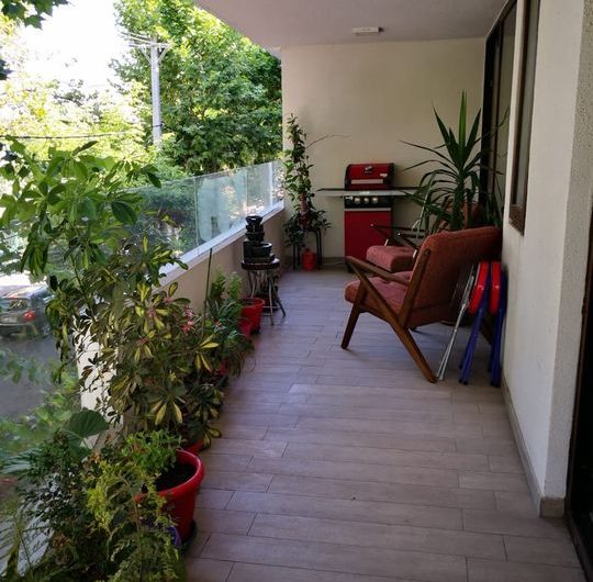 Se Arienda Amplio y bello departamento en sector residencial. Ñuñoa