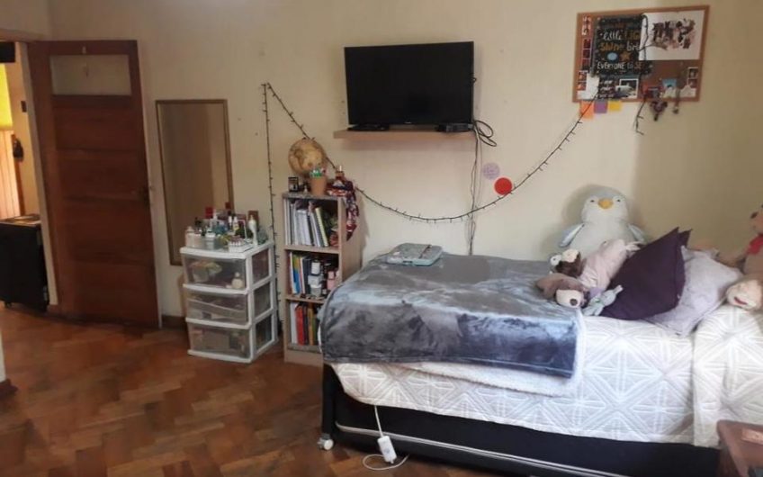 Se Vende Amplia y hermosa Casa en Barrio Tradional de Ñuñoa