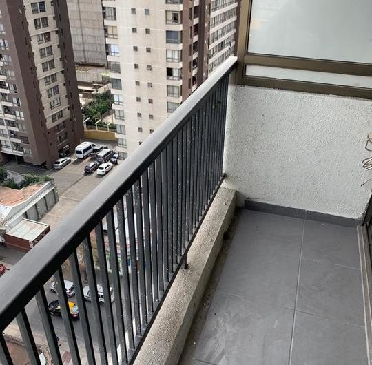 Se Arrienda Excelente Departamento casi nuevo