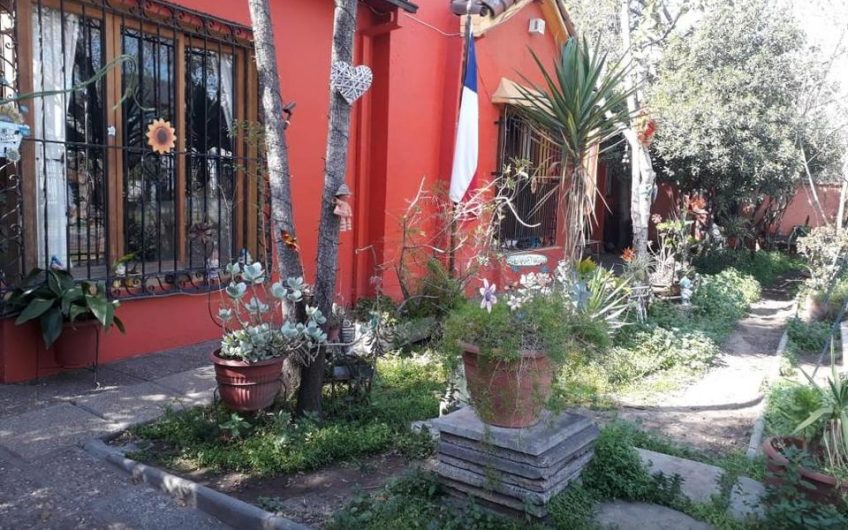 Se Vende Amplia y hermosa Casa en Barrio Tradional de Ñuñoa