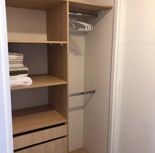 Se vende hermoso e iluminado departamento
