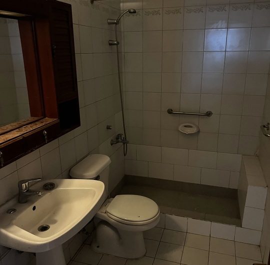 Se vende amplio e ilumidado departamento en bella Zona