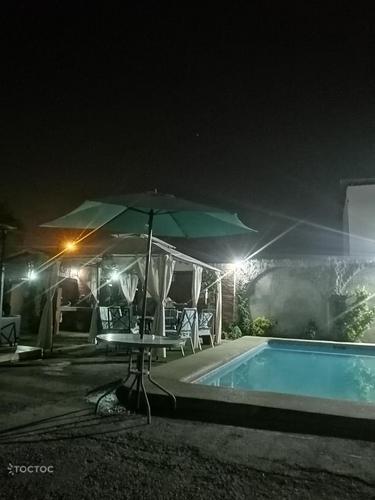 Se vende excelente casa con gran terreno, máxima plusvalía. Avda Vicuña Mackenna. Cercana a estación de metro