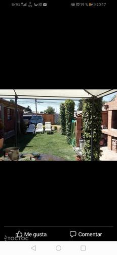 Se vende excelente casa con gran terreno, máxima plusvalía. Avda Vicuña Mackenna. Cercana a estación de metro