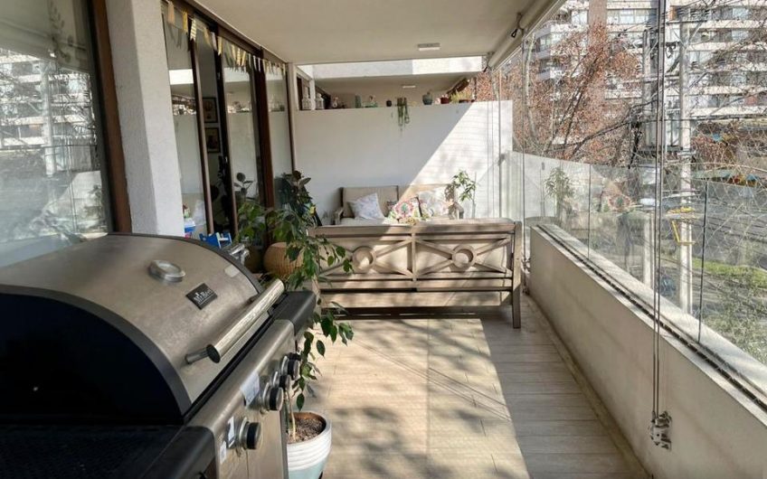 Vende amplio y hermoso departamento en exclusivo edificio, cercano a metro Ñuñoa y Chile España