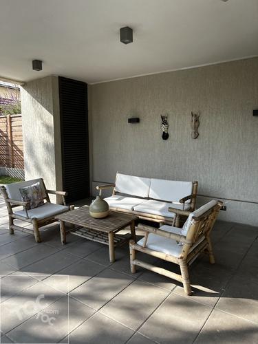 Se vende Hermoso departamento Semi Nuevo en excelente zona de Ñuñoa