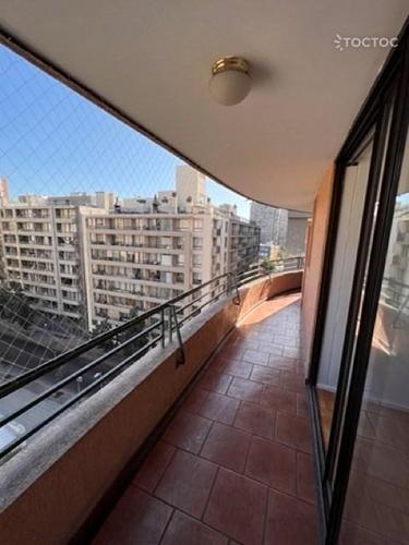 Se arrienda hermoso y amplio departamento cercano a metro UC