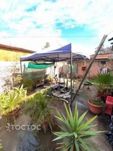 Se vende casa en remodelacion con gran terreno en excelente sector de Macul