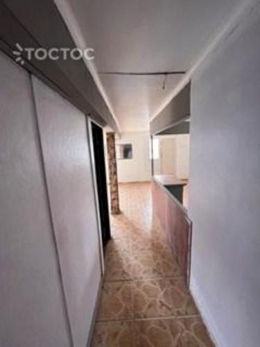 Se vende casa en remodelacion con gran terreno en excelente sector de Macul