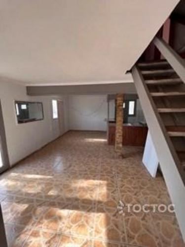 Se vende casa en remodelacion con gran terreno en excelente sector de Macul