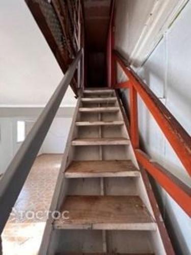 Se vende casa en remodelacion con gran terreno en excelente sector de Macul