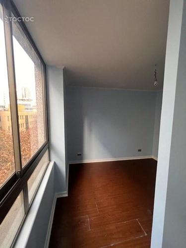 Se arrienda excelente depto en zona cercana a metro Calicanto y Santa Ana.