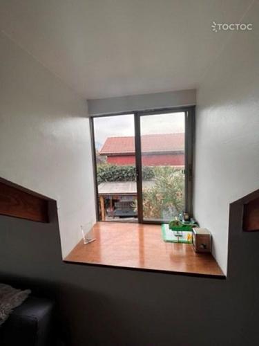 Se arrienda hermosa y amplia casa con piscina en la comuna de Las Condes