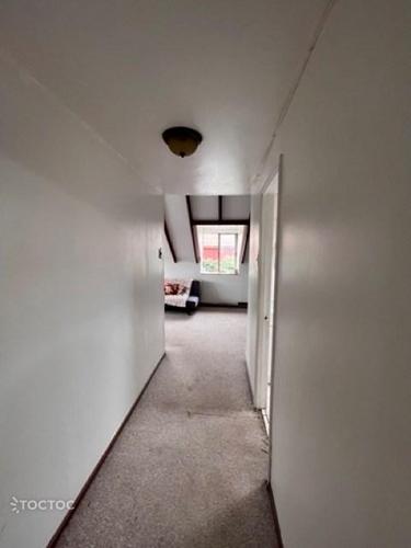 Se arrienda hermosa y amplia casa con piscina en la comuna de Las Condes
