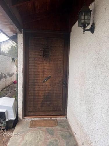 Se arrienda hermosa y amplia casa con piscina en la comuna de Las Condes