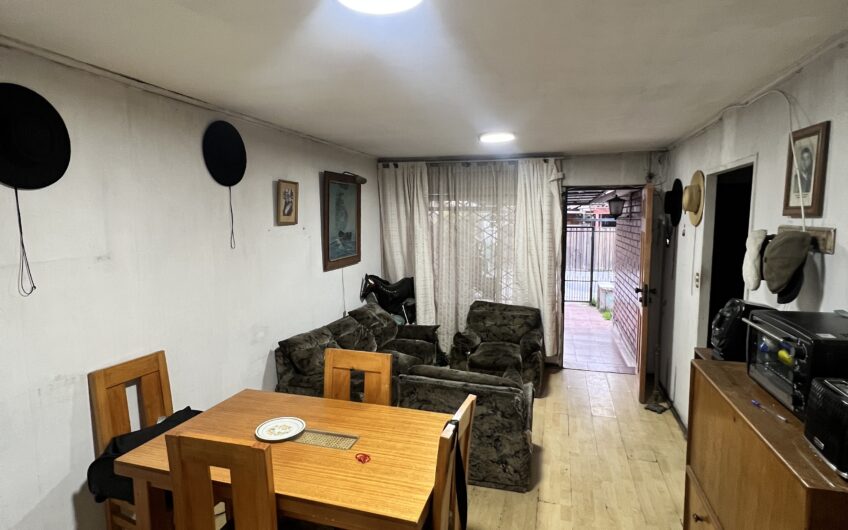 Venta de casa, en Vicuña Mackenna, La Cisterna