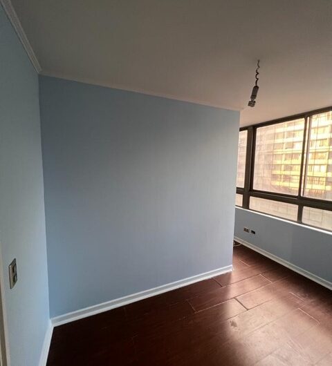Departamento en arriendo cerca del Metro Cal y Canto – ¡Conectividad, comodidad y excelente precio!