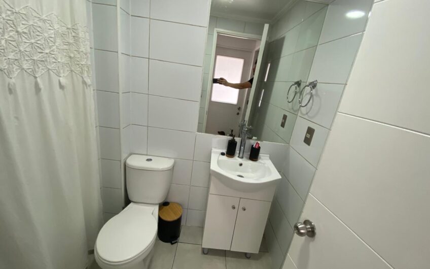 Arriendo de hermosa casa en Condominio en La Florida