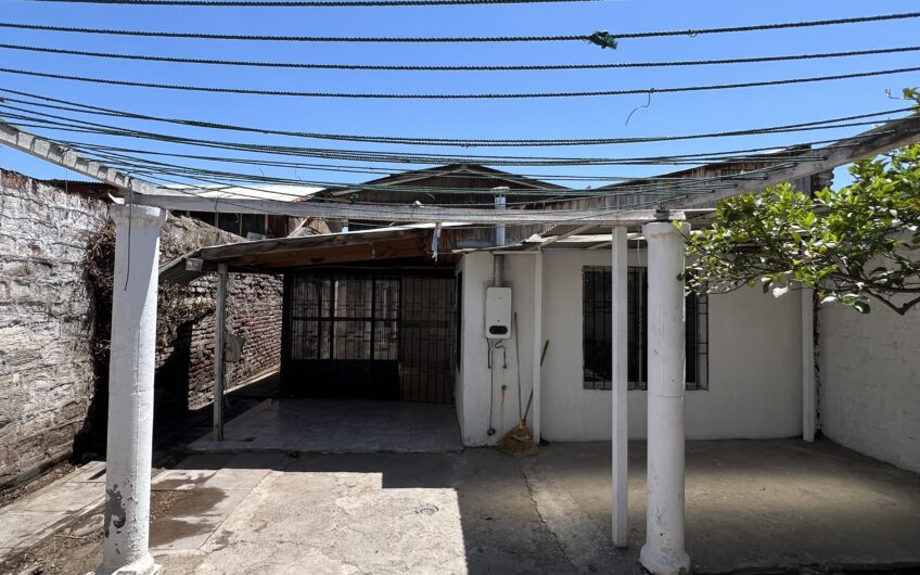 Casa En Venta En El Bosque
