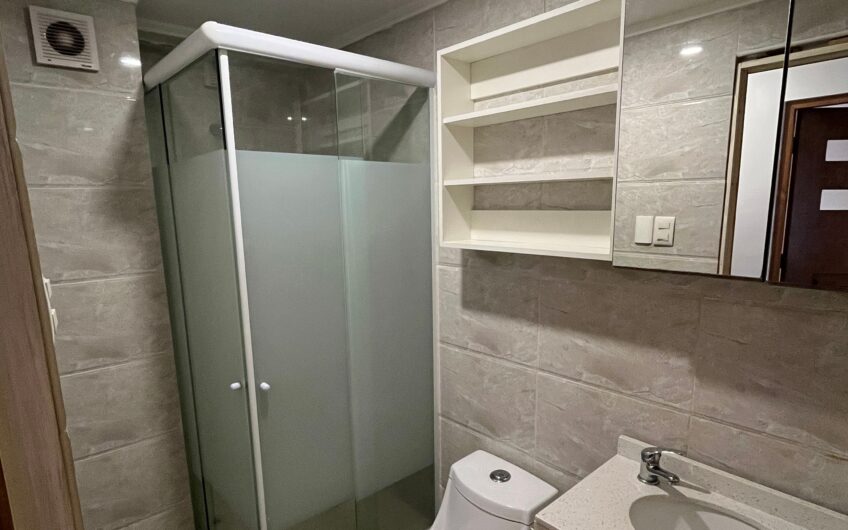 Departamento 1 dormitorio cerca de Metro La Moneda – En arriendo